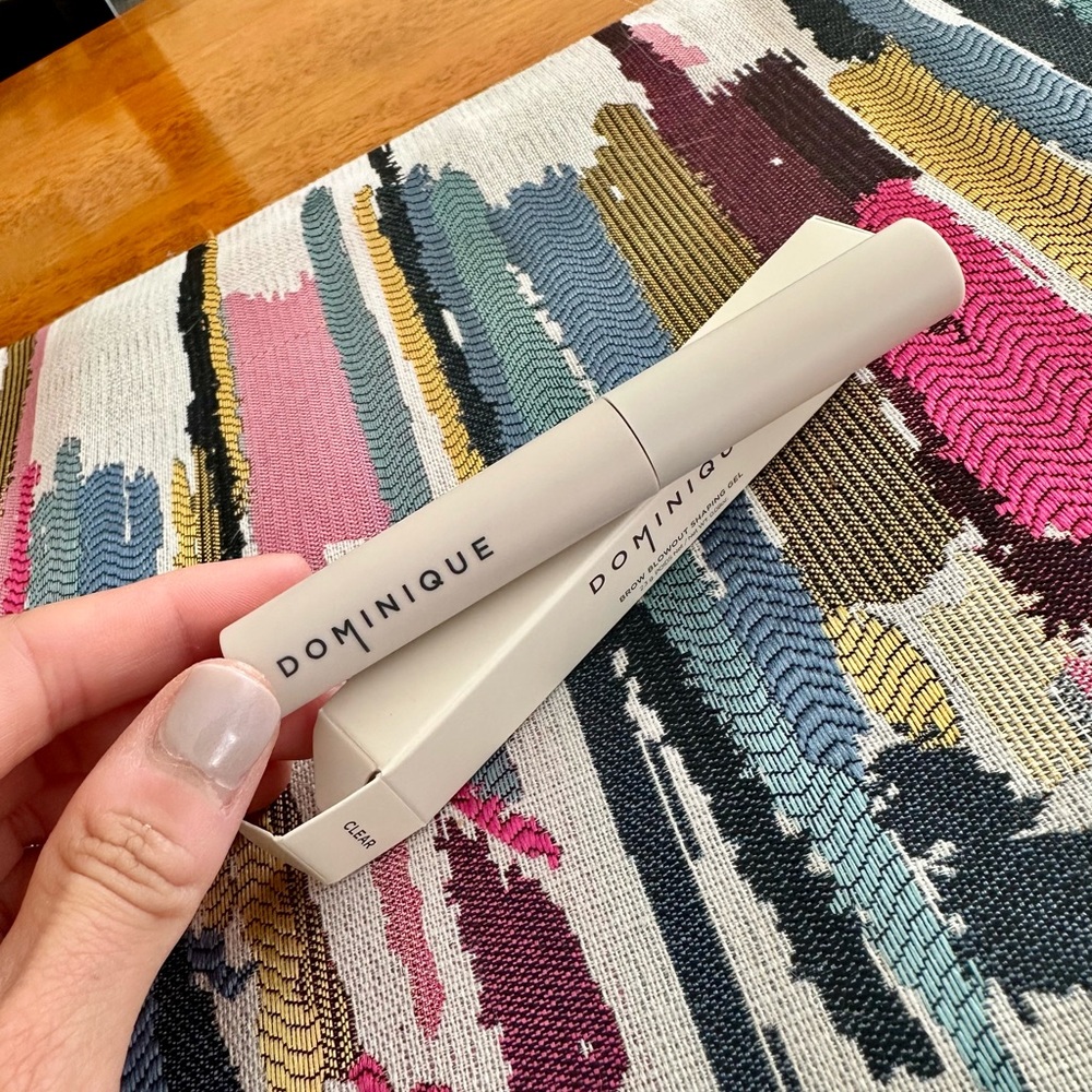 Dominique Brow Blow Out Shaping Gel